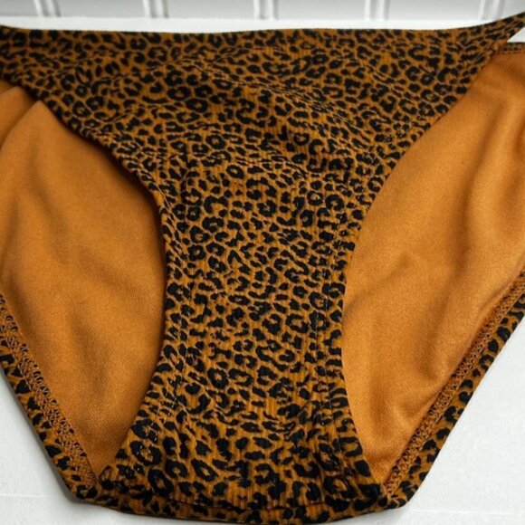 Xhilaration -Juniors' Ribbed String Hipster Bikini Bottom Size M - Picture 3 of 7